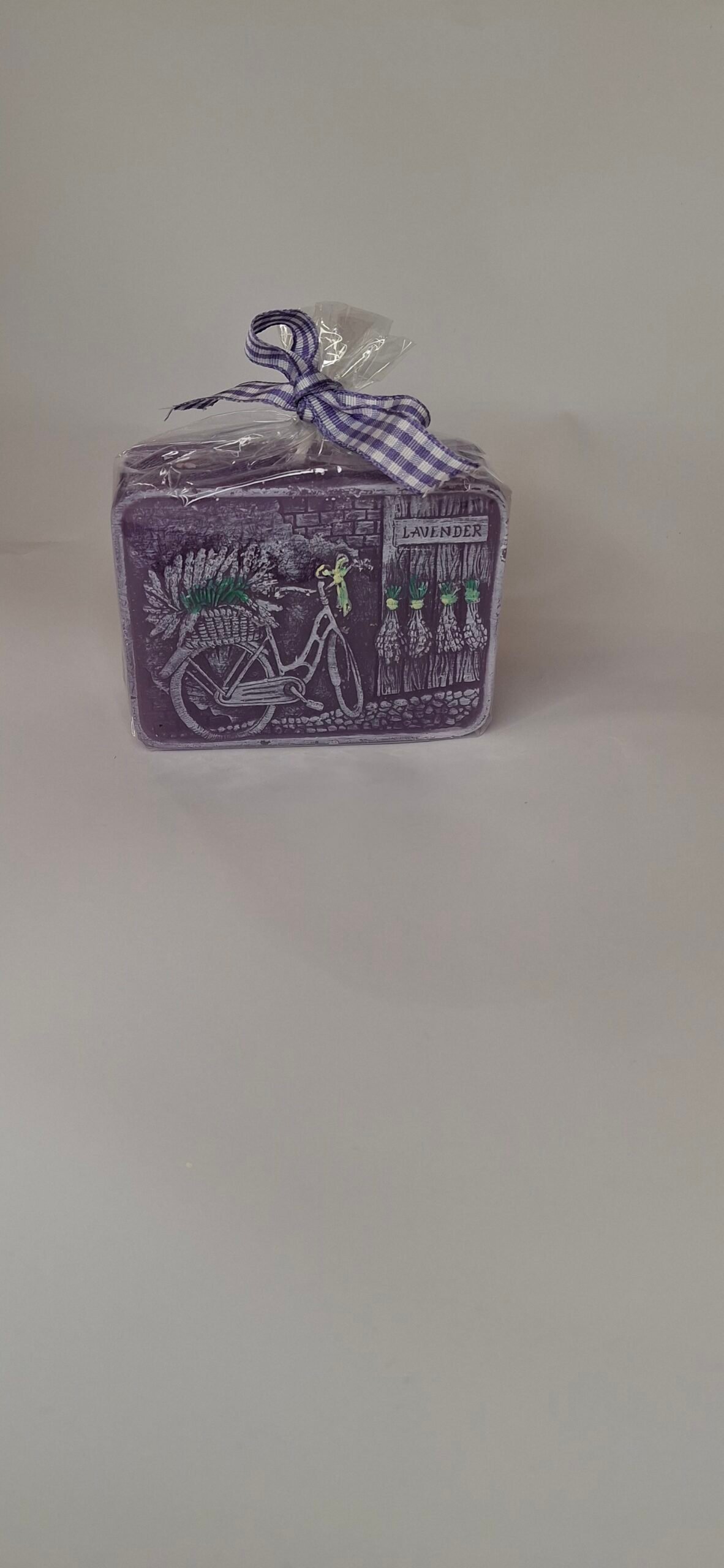 Aromatinė žvakė levandų kvapo
